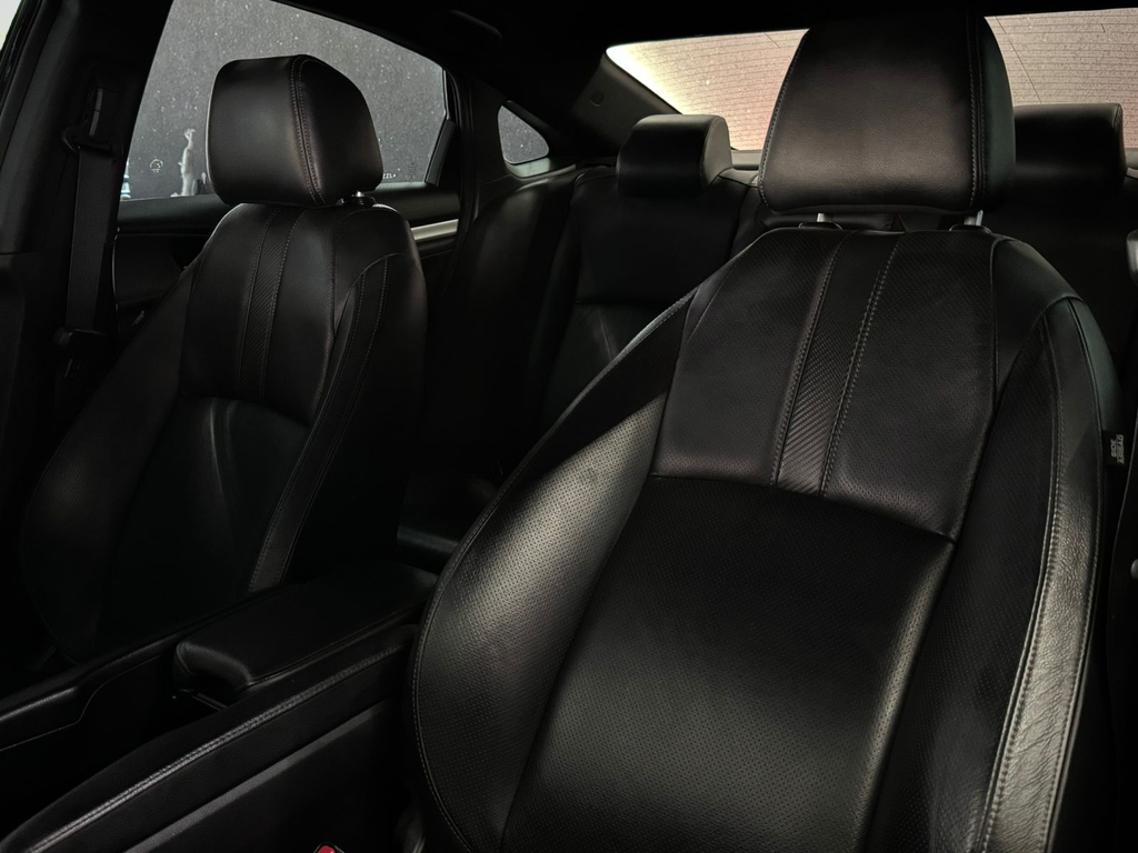 Honda Civic Preto