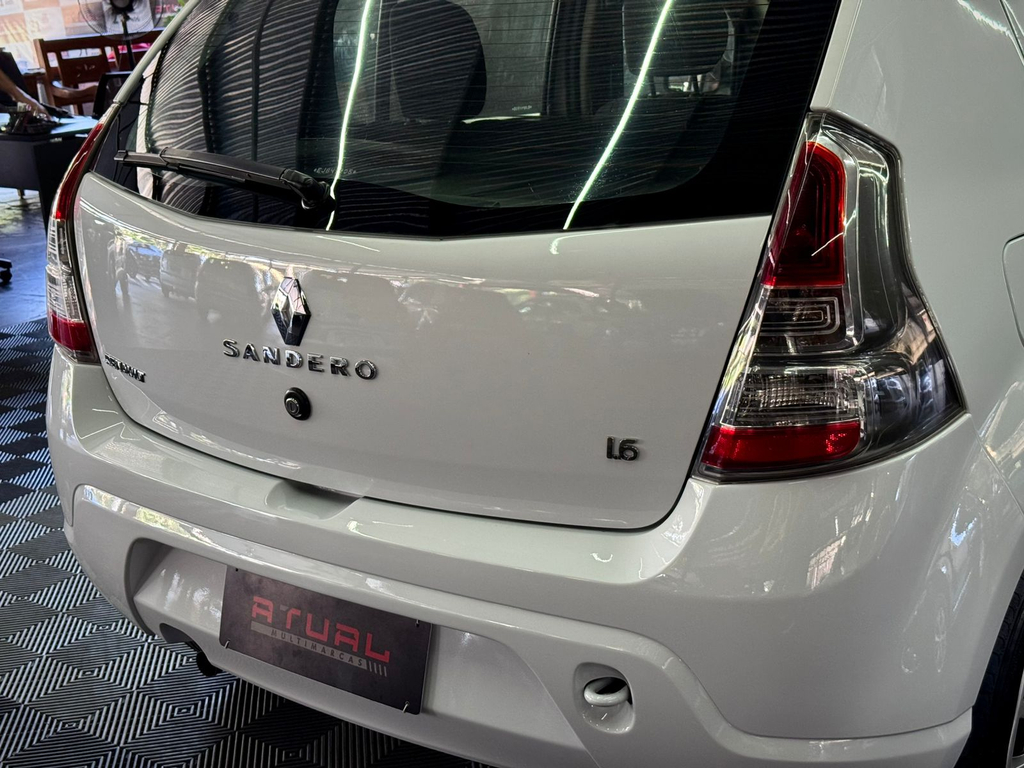 Renault Sandero Branco