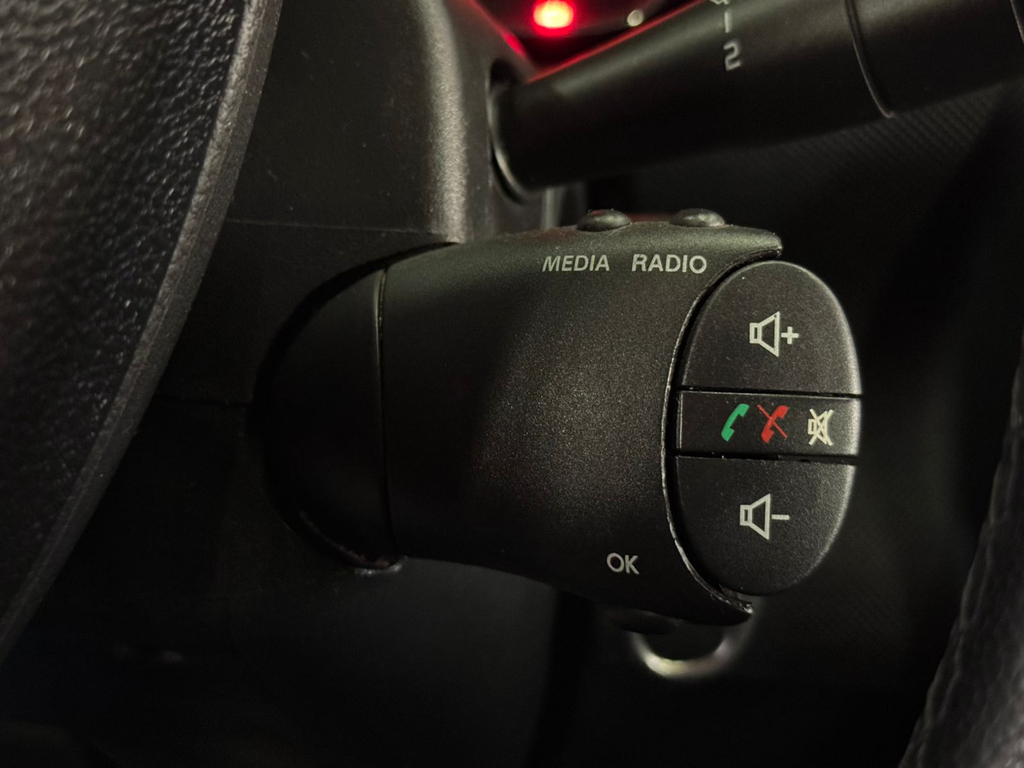 Renault Sandero Branco
