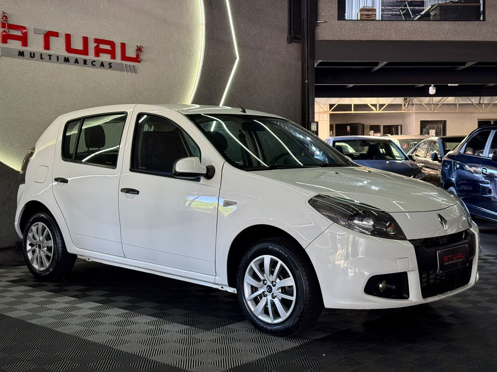 Renault Sandero Branco