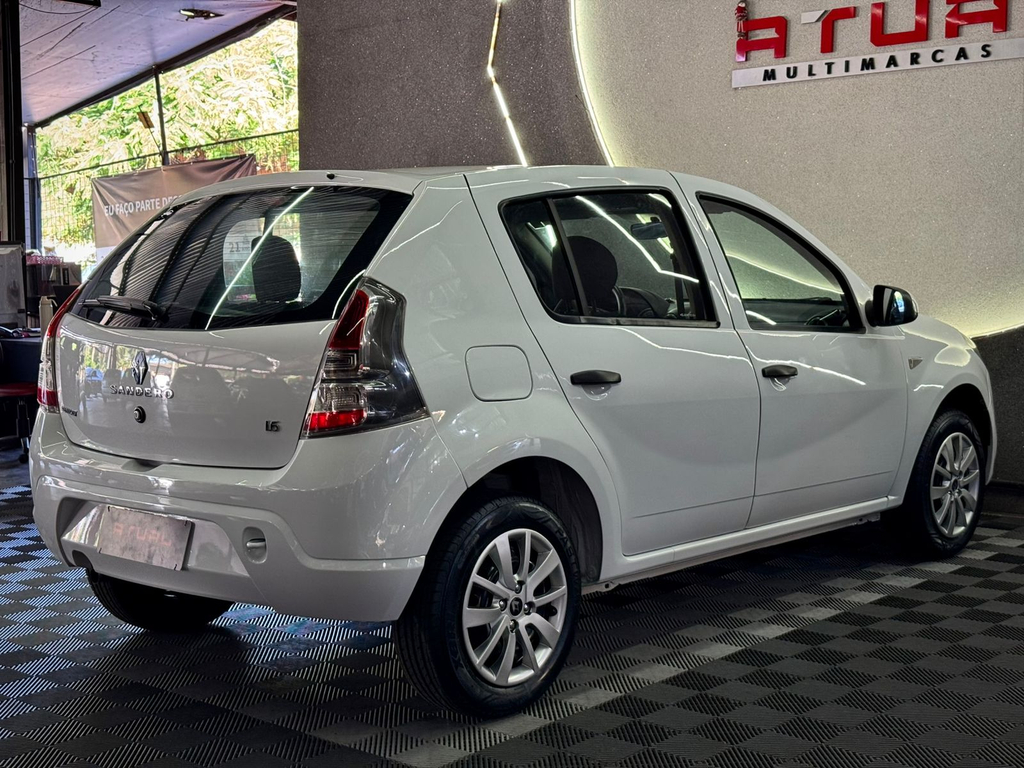 Renault Sandero Branco