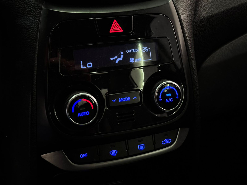 Hyundai HB20S Branco