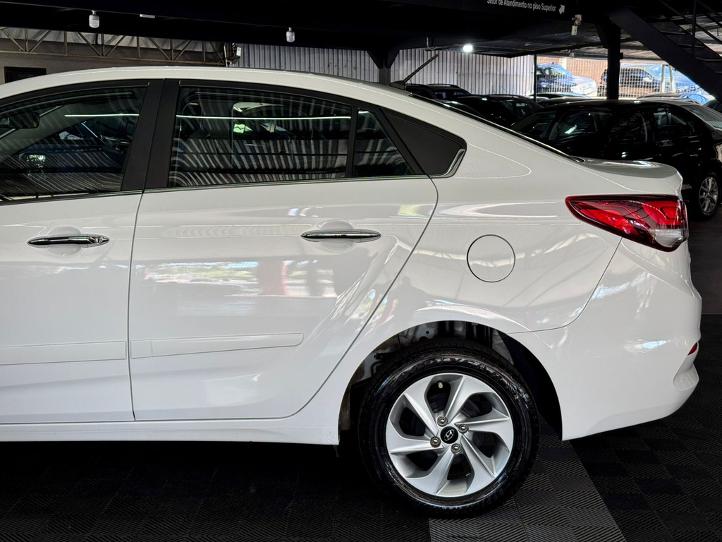 Hyundai HB20S Branco