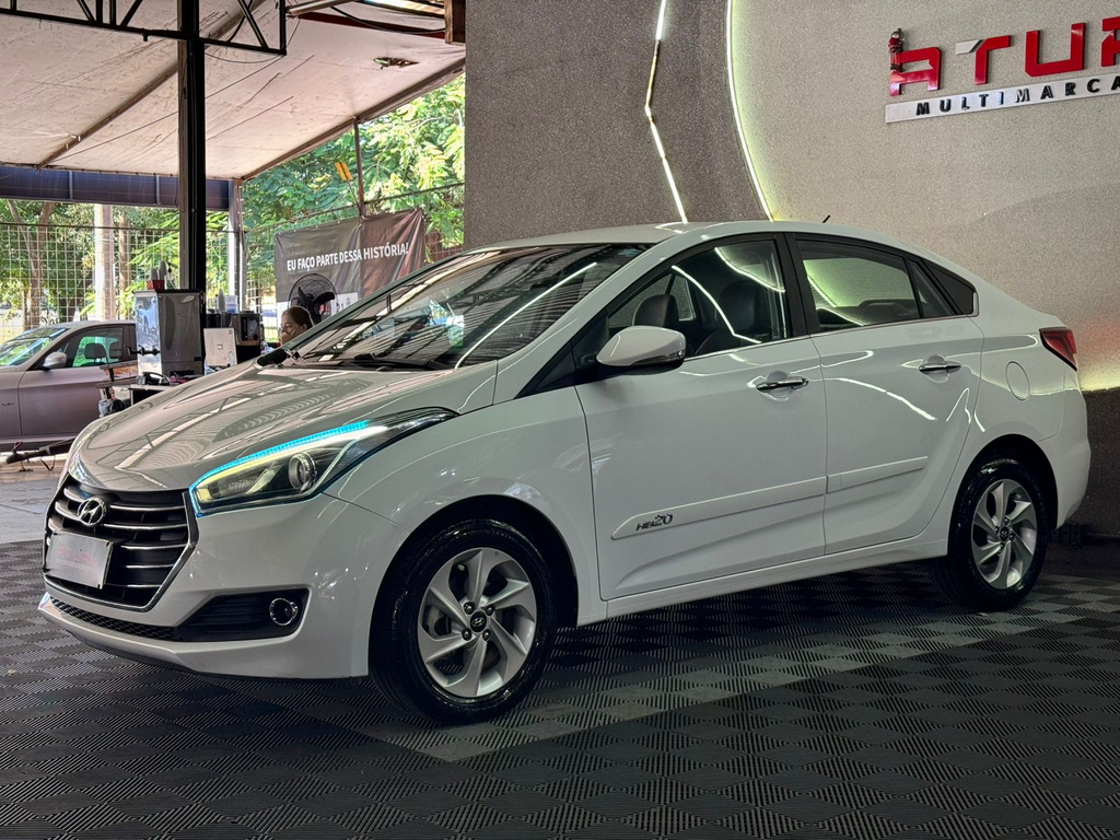 Hyundai HB20S Branco