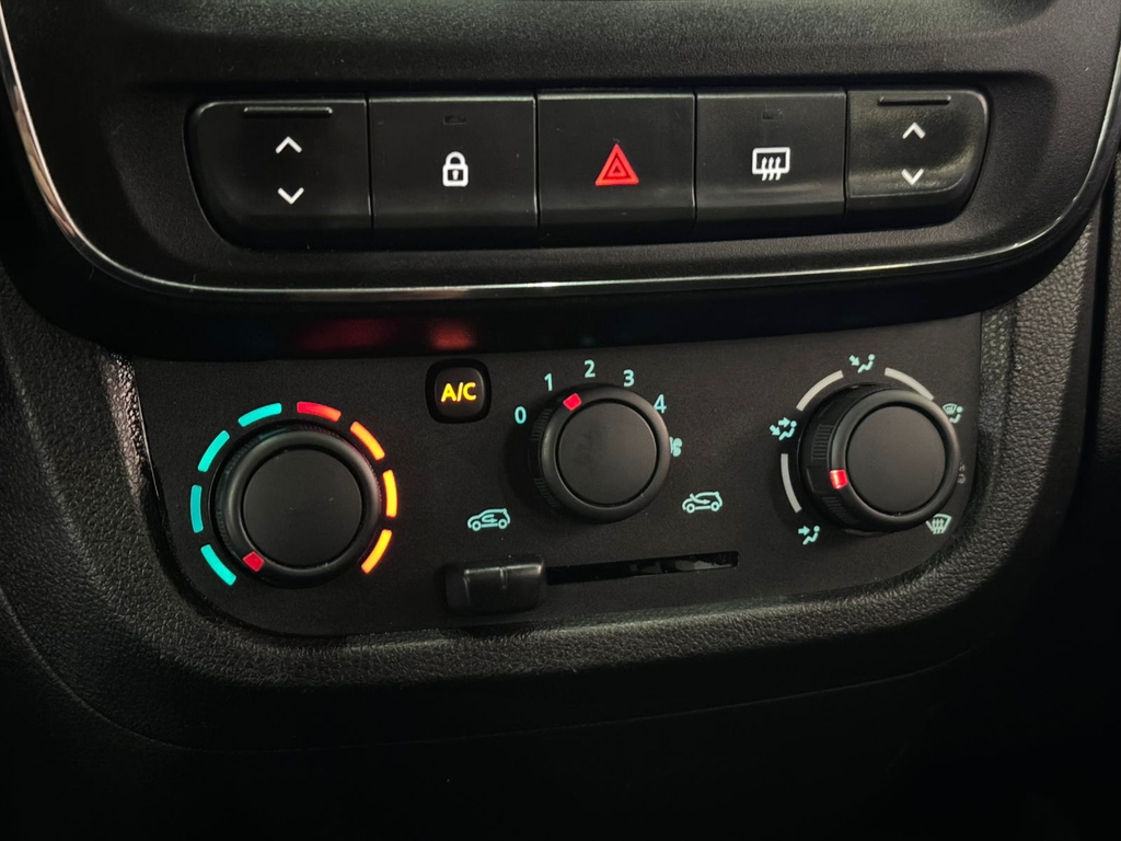Renault Kwid Prata