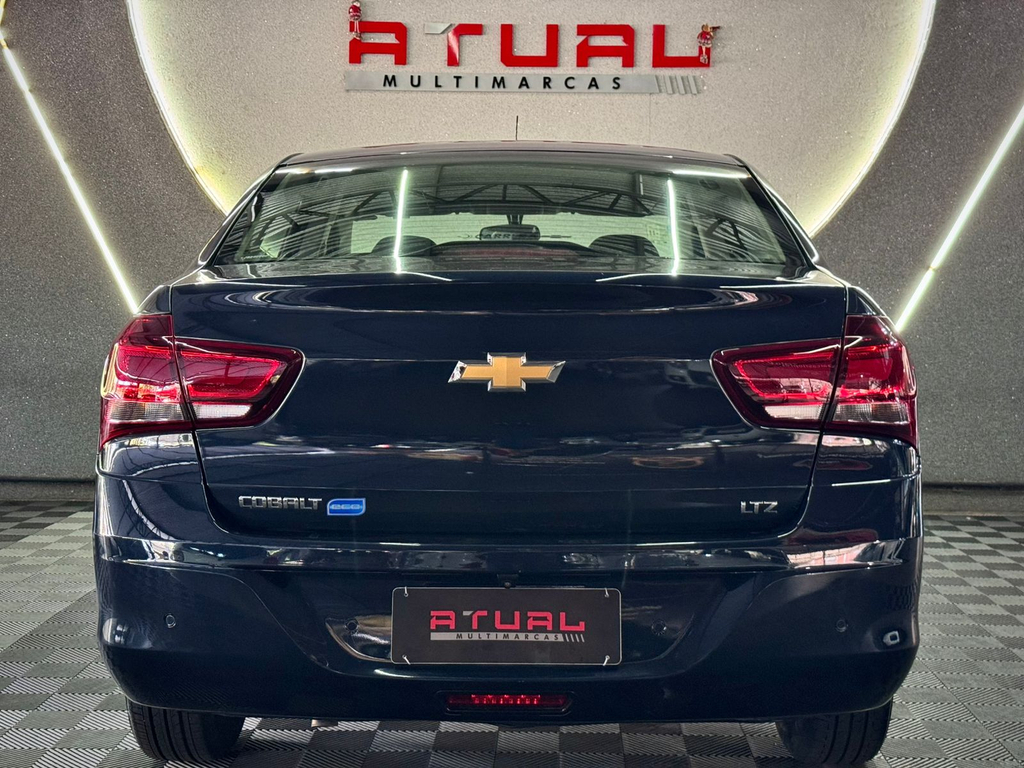 Chevrolet Cobalt Azul