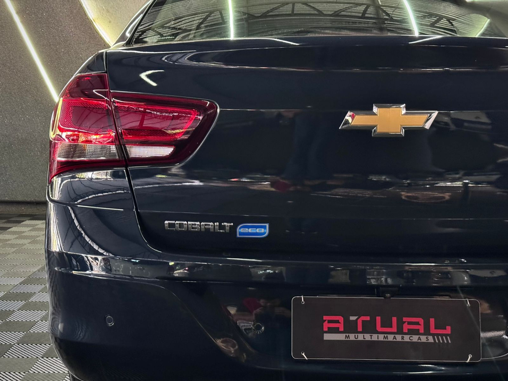 Chevrolet Cobalt Azul