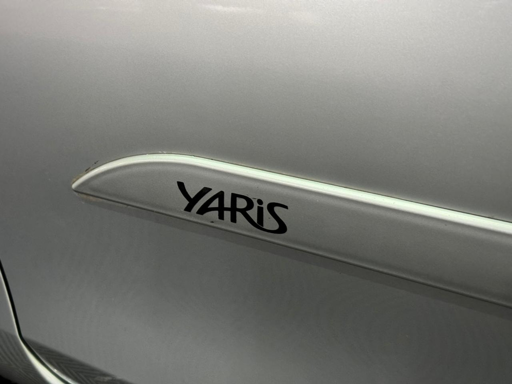 Toyota Yaris Prata