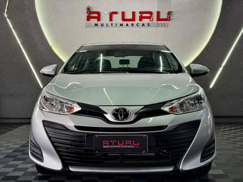 Toyota Yaris Prata