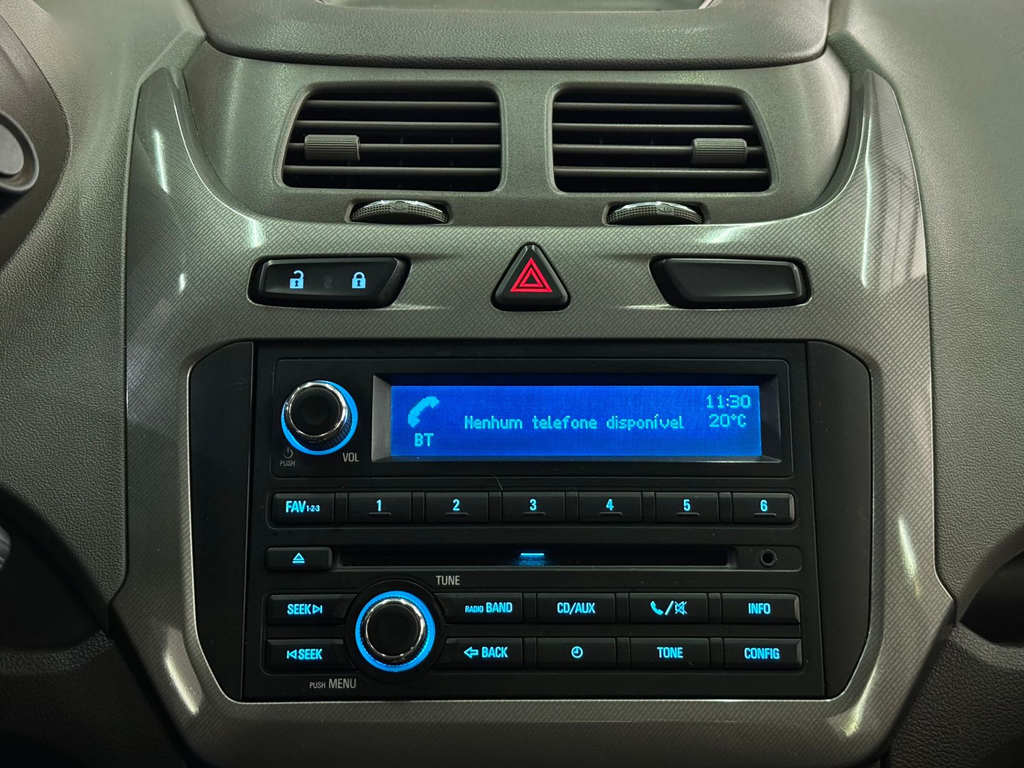 Chevrolet Cobalt Prata