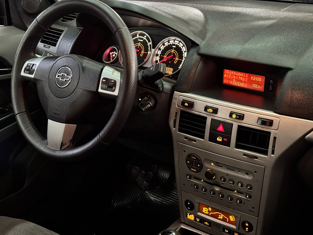 Chevrolet Vectra Preto