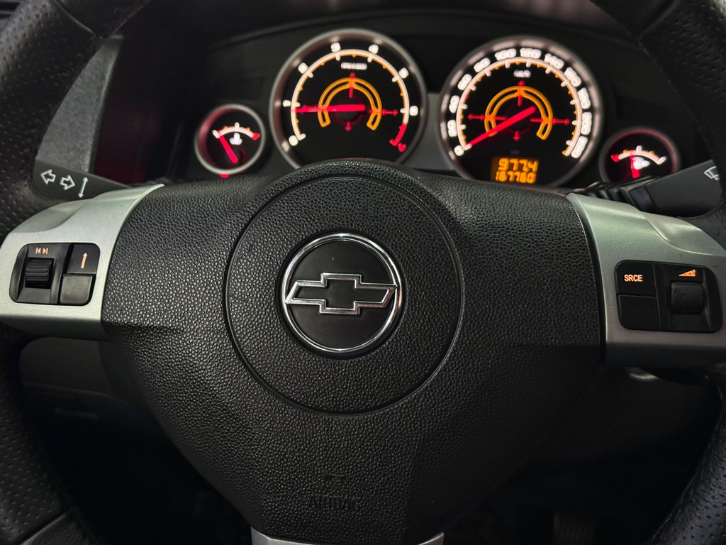 Chevrolet Vectra Preto