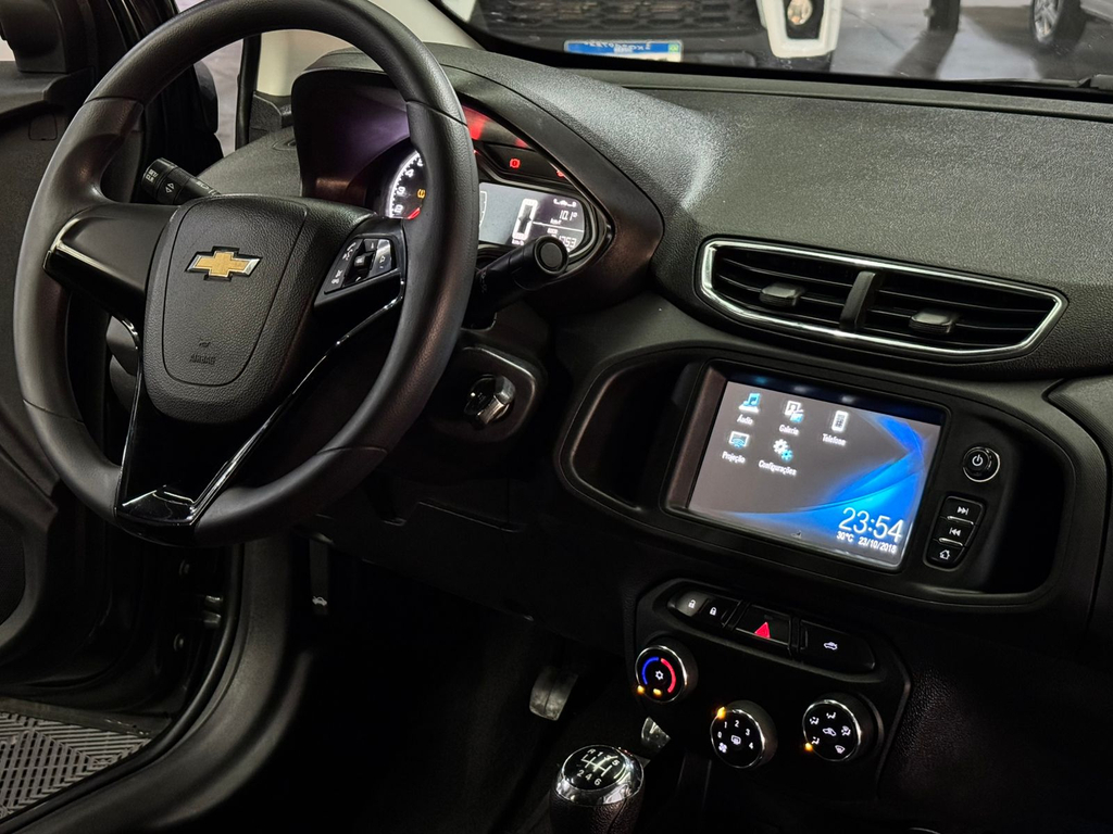 Chevrolet Prisma Cinza