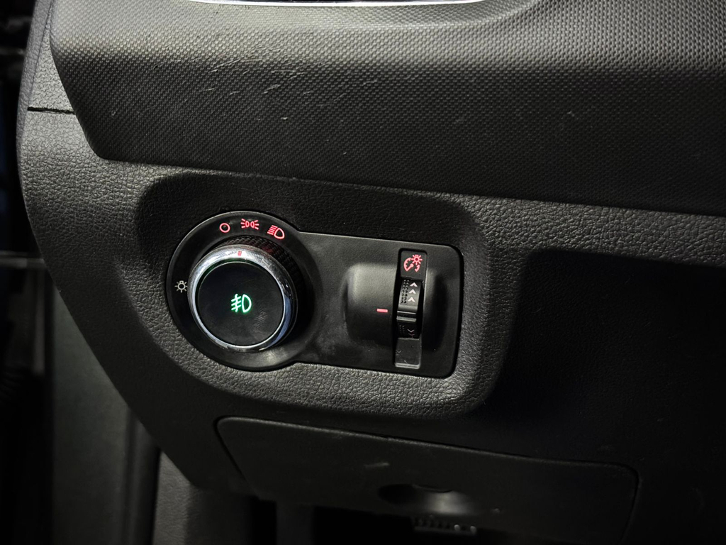Chevrolet Prisma Cinza