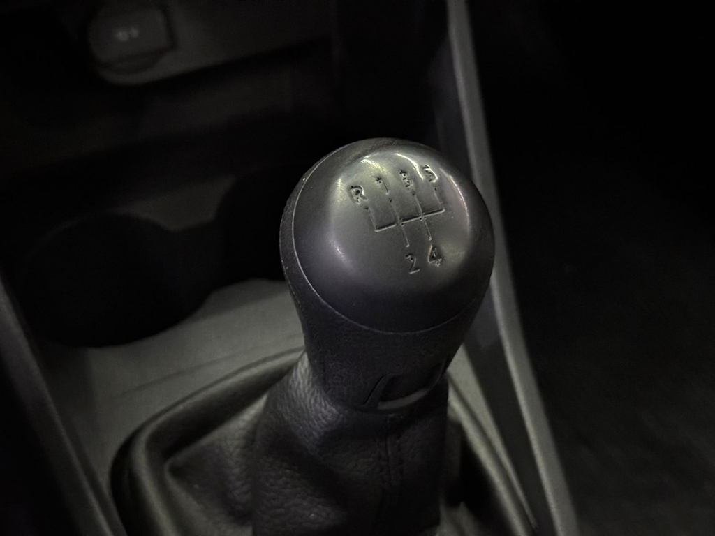 Volkswagen Gol Cinza