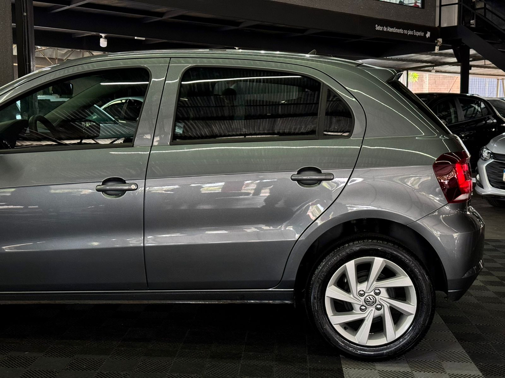Volkswagen Gol Cinza