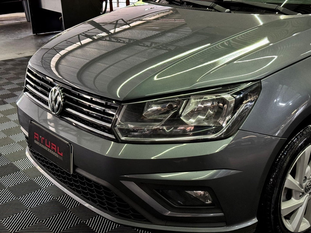 Volkswagen Gol Cinza