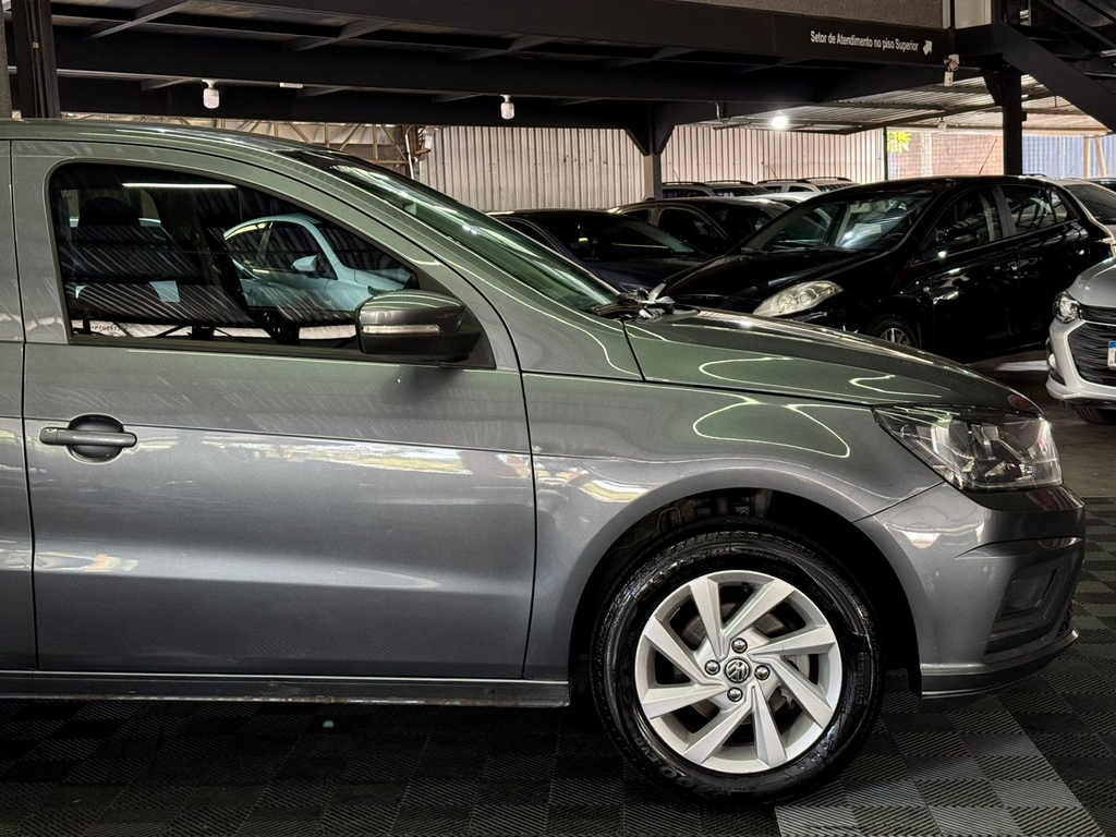 Volkswagen Gol Cinza