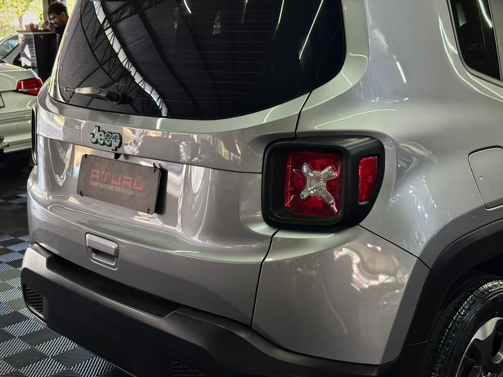 Jeep Renegade Prata