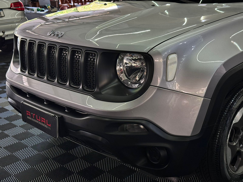 Jeep Renegade Prata