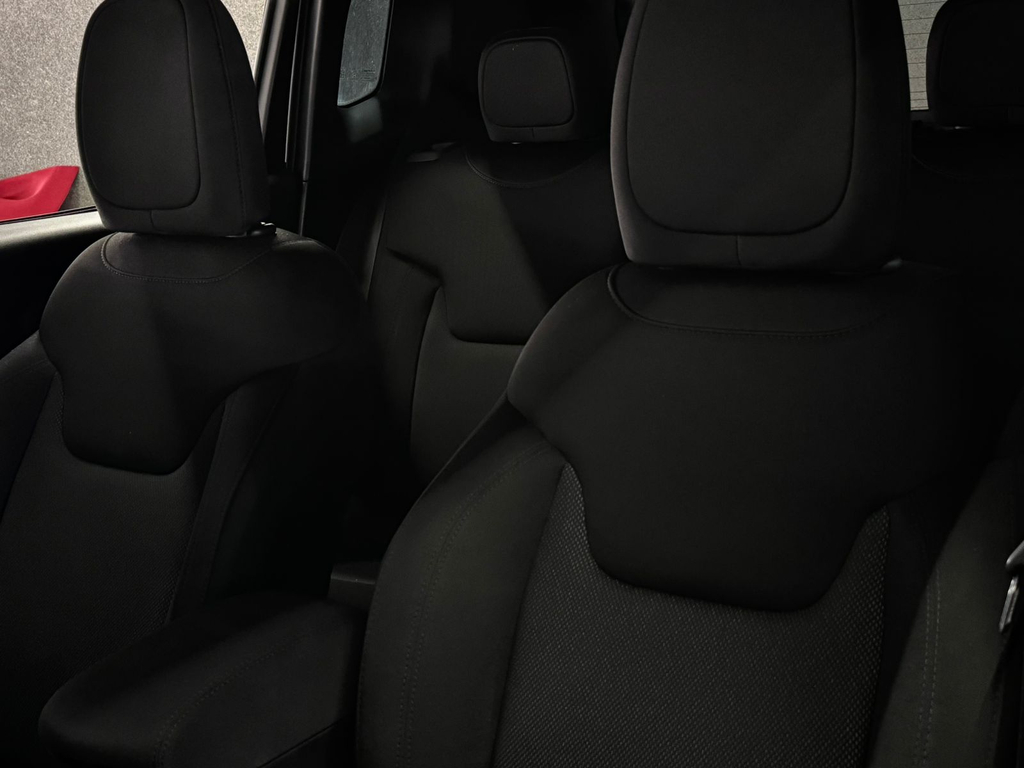 Jeep Renegade Prata