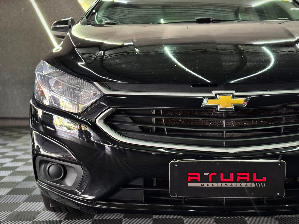 Chevrolet Onix Preto