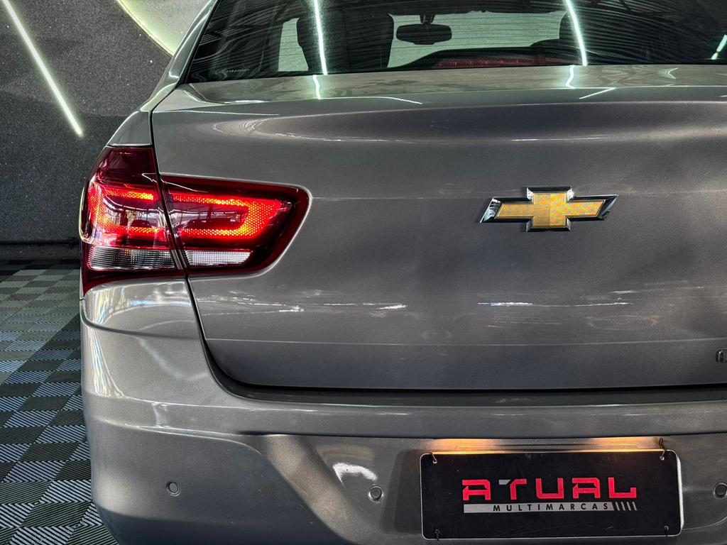Chevrolet Cobalt Bege