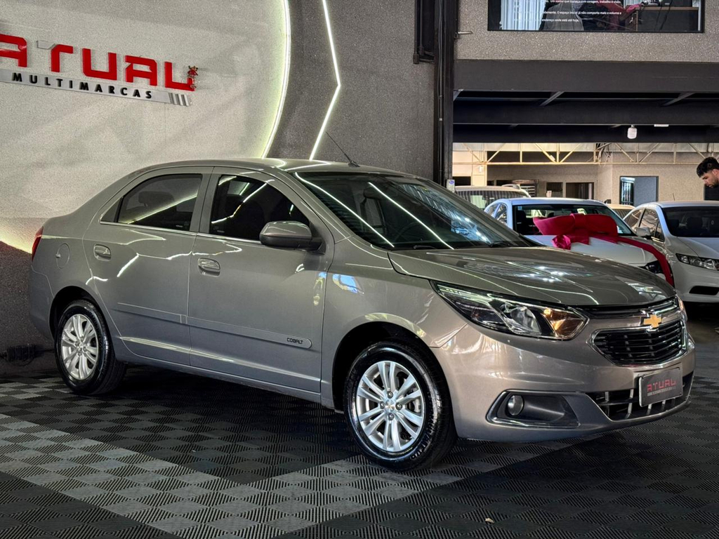 Chevrolet Cobalt Bege