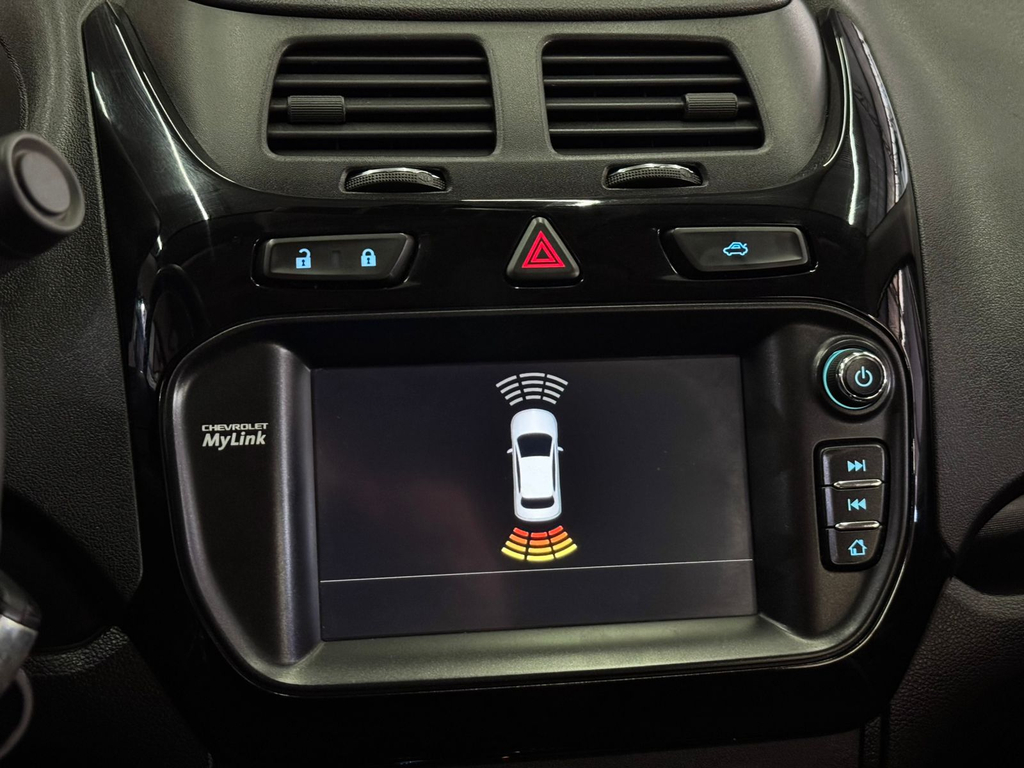 Chevrolet Cobalt Bege