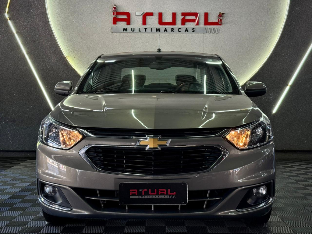 Chevrolet Cobalt Bege
