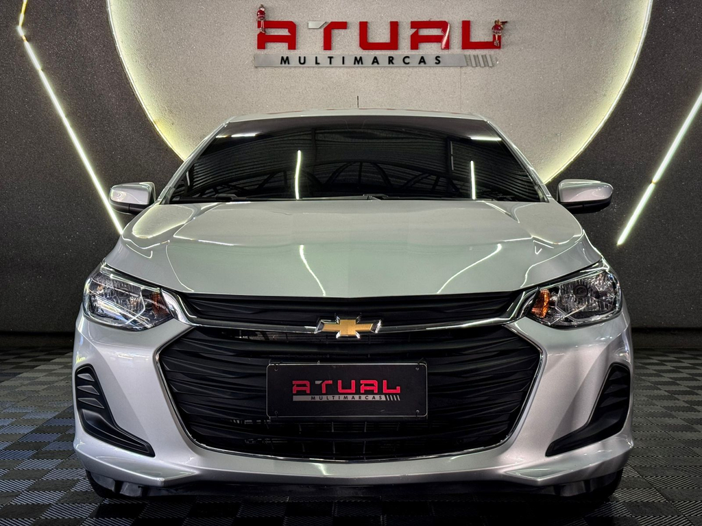 Chevrolet Onix Sedan Prata