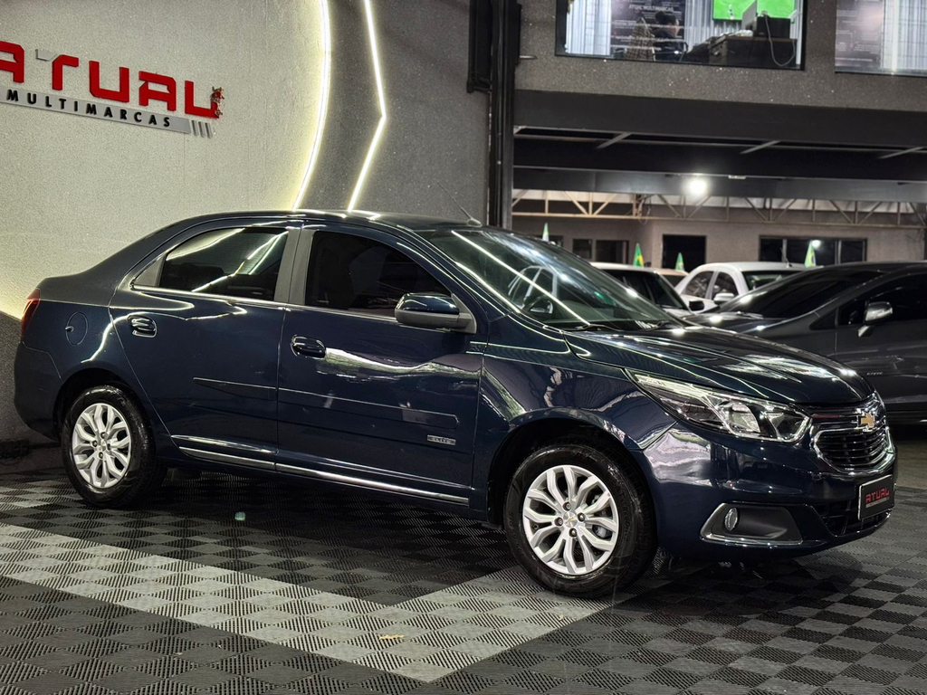 Chevrolet Cobalt Azul