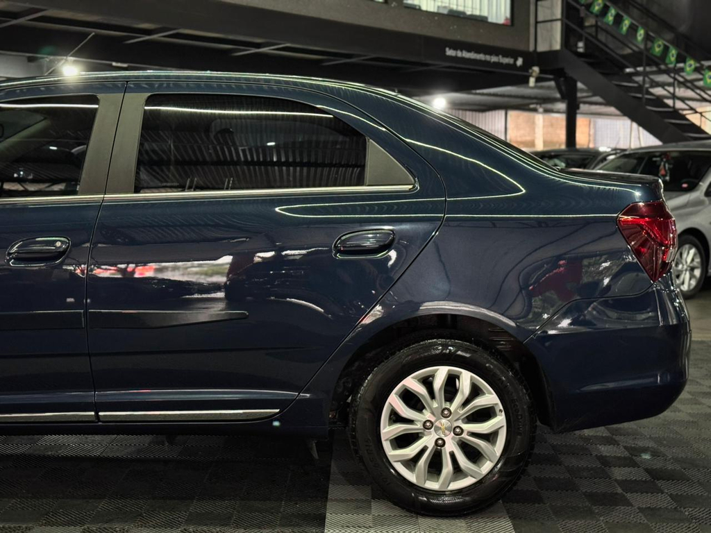 Chevrolet Cobalt Azul
