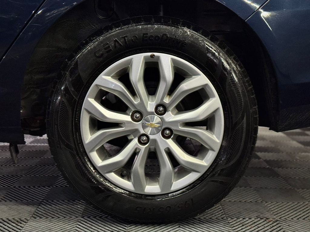 Chevrolet Cobalt Azul