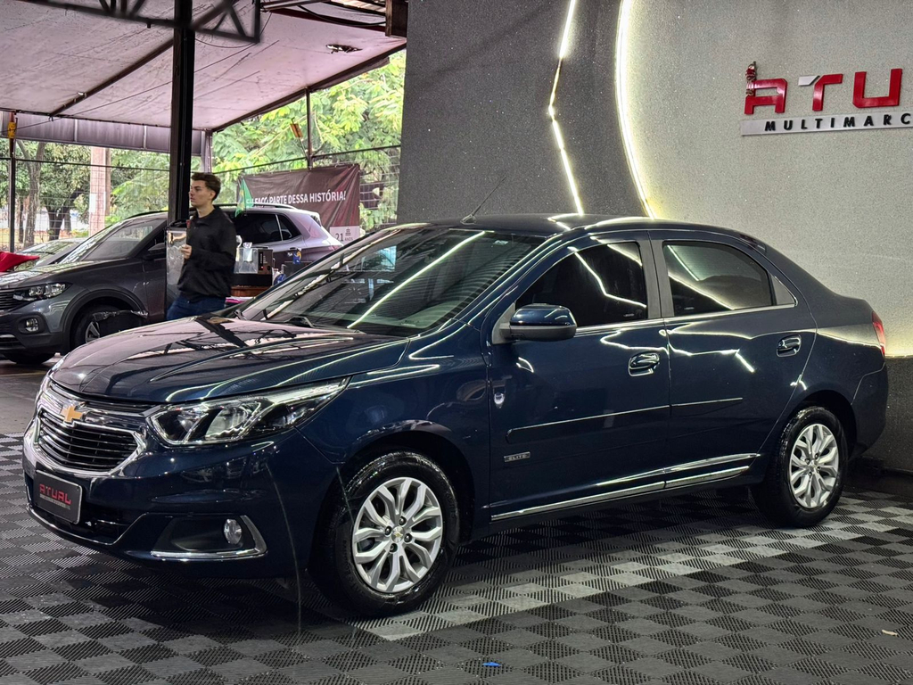 Chevrolet Cobalt Azul