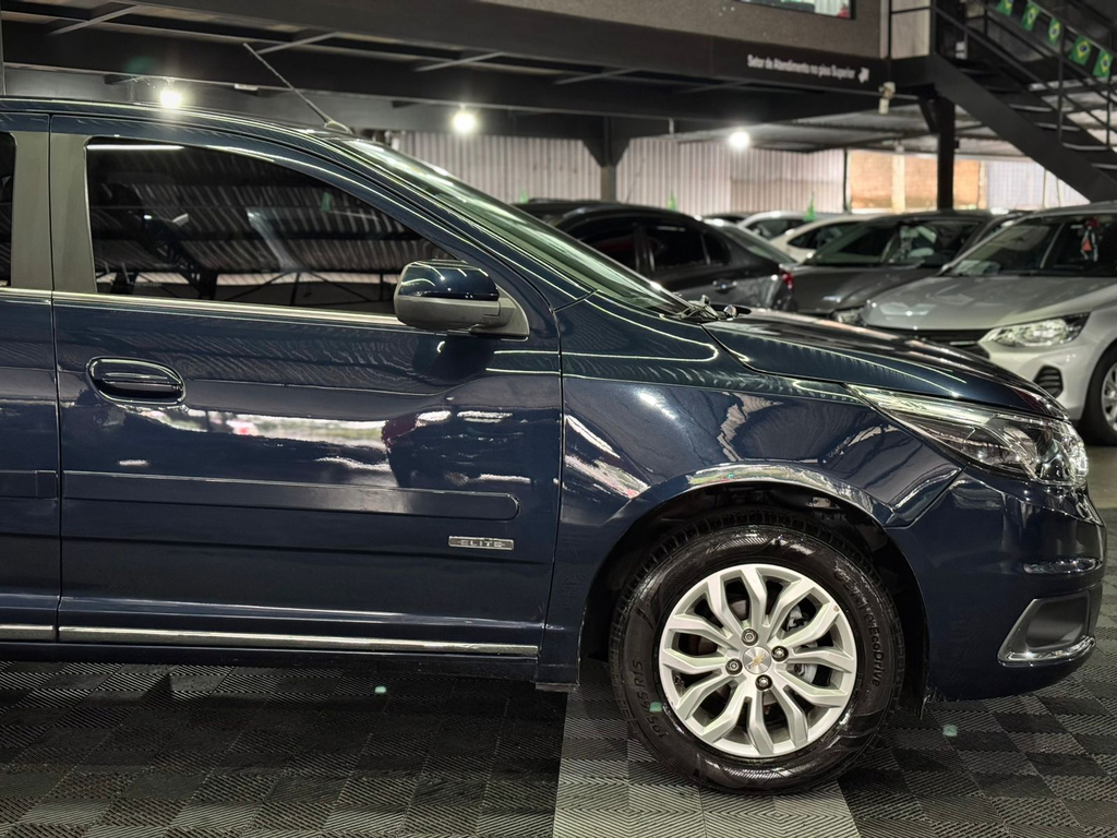 Chevrolet Cobalt Azul