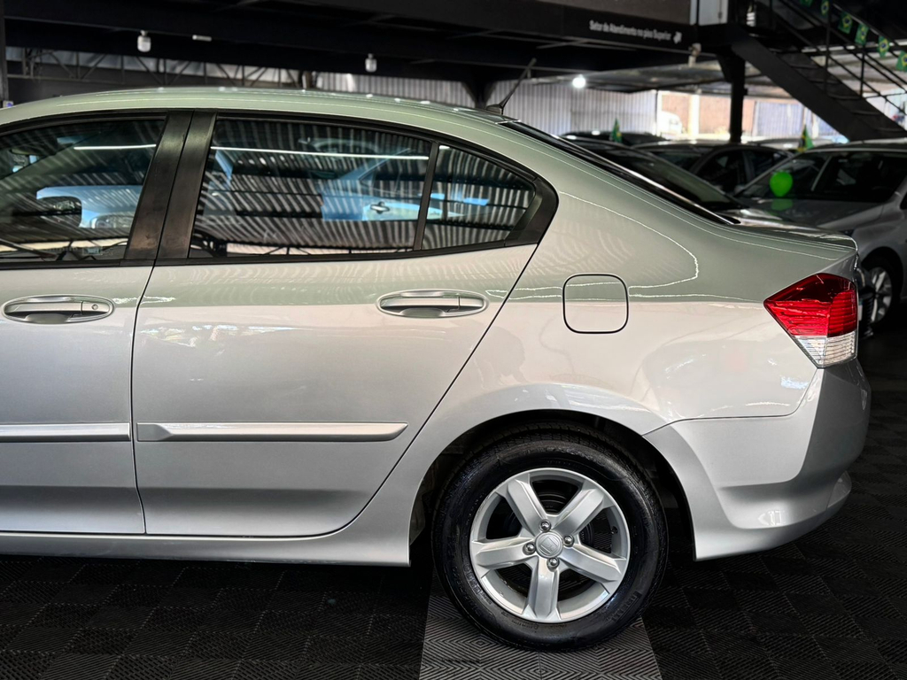 Honda City Prata