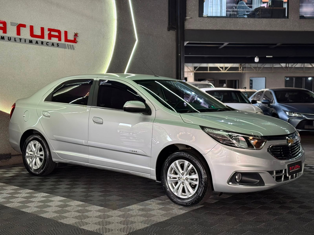 Chevrolet Cobalt Prata