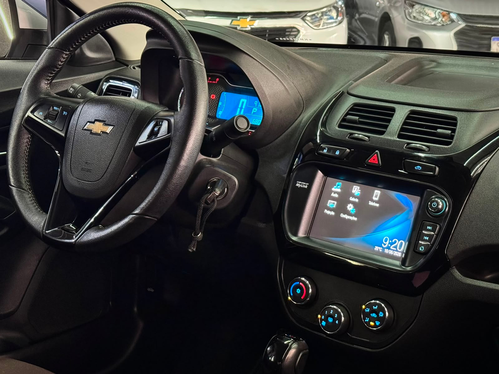 Chevrolet Cobalt Prata