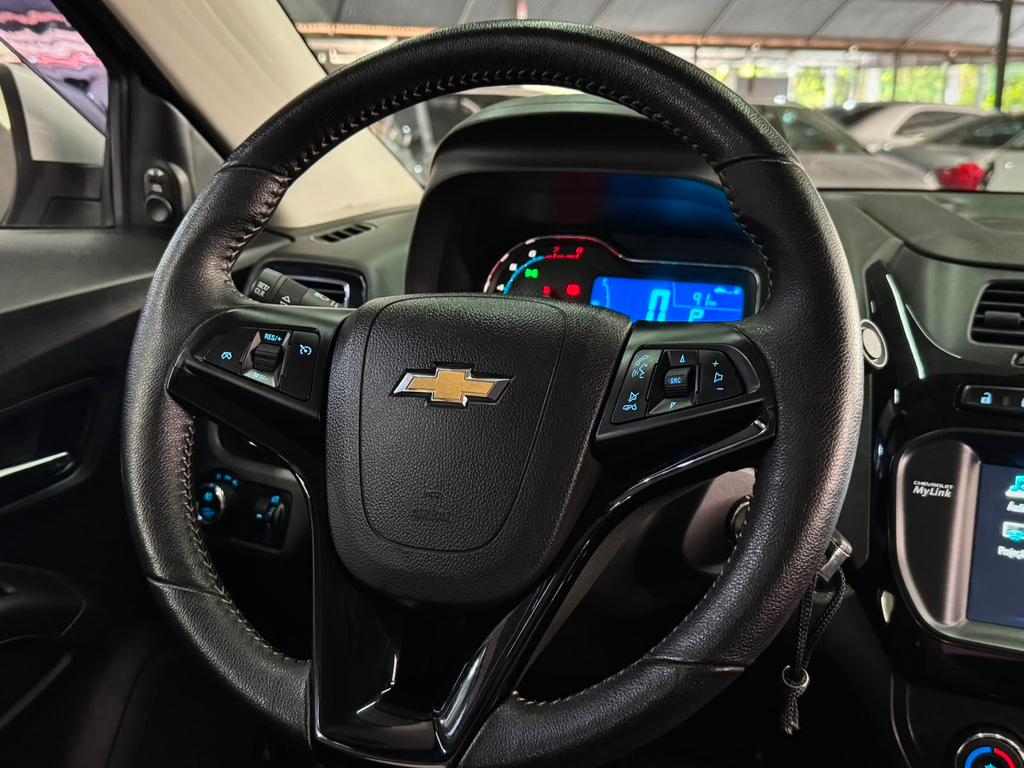 Chevrolet Cobalt Prata