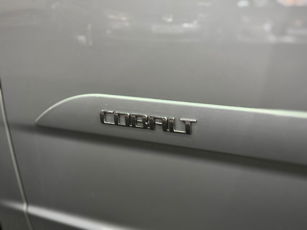 Chevrolet Cobalt Prata
