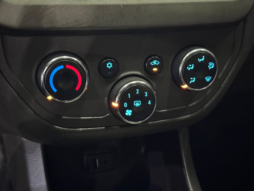 Chevrolet Cobalt Branco