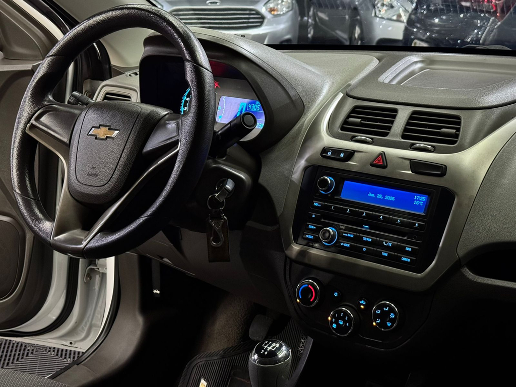 Chevrolet Cobalt Branco