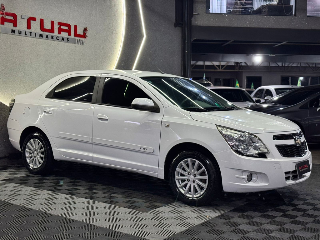 Chevrolet Cobalt Branco