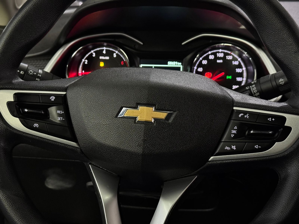 Chevrolet Onix Sedan Cinza
