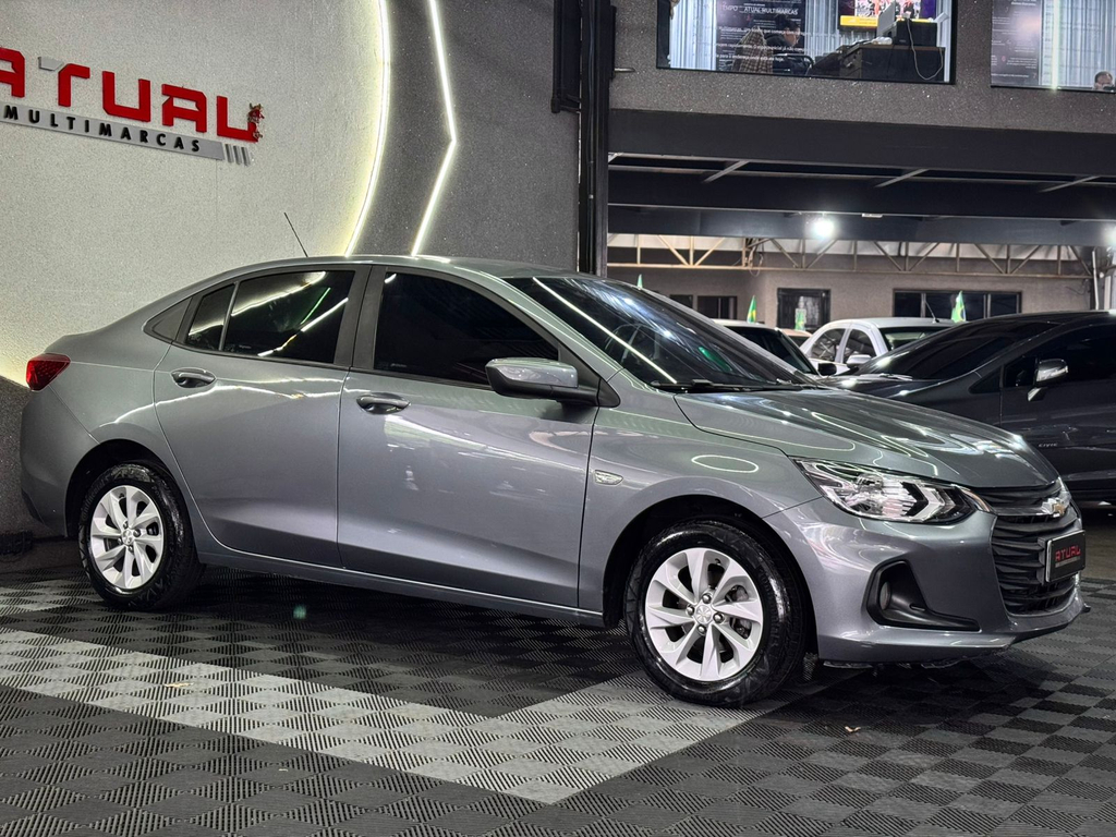 Chevrolet Onix Sedan Cinza