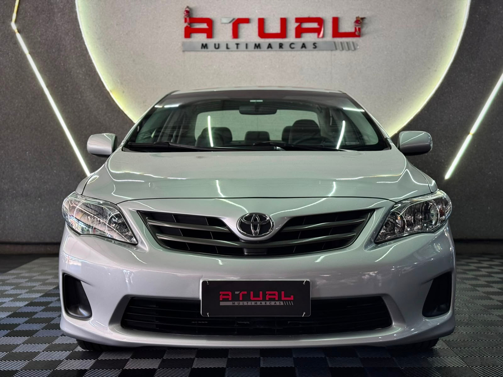 Toyota Corolla Prata