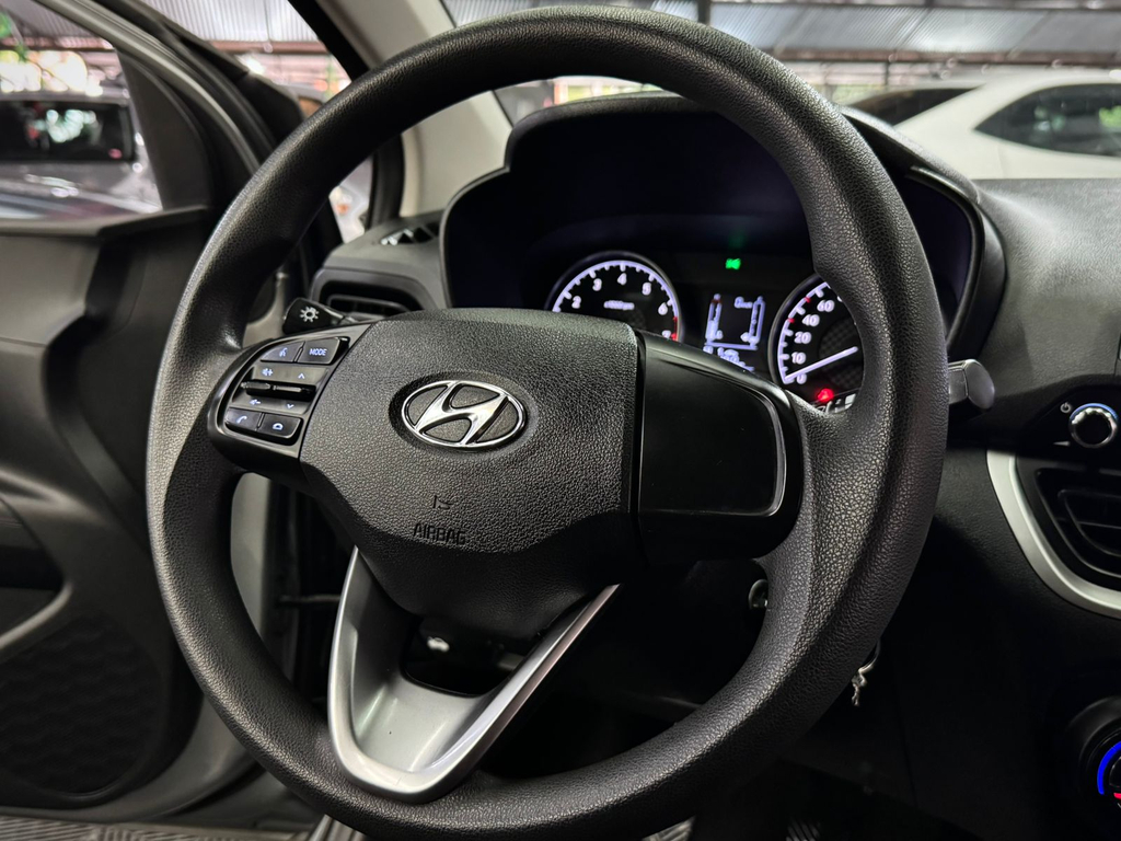 Hyundai HB20 Cinza