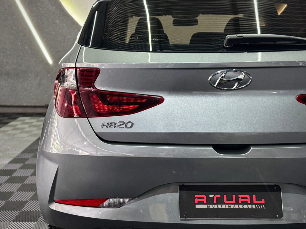 Hyundai HB20 Cinza