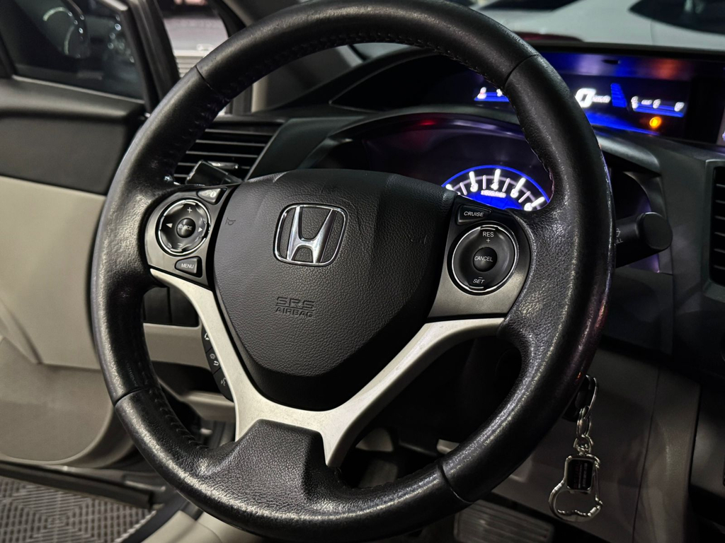 Honda Civic Cinza
